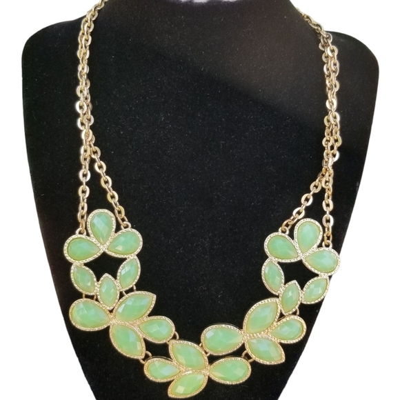 GREEN ACRYLIC FLOWERS & GOLDTONED FASHION NECKLACE - Picture 1 of 5